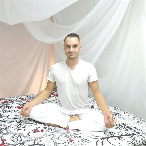 Tantric massage Escort Qiryat  Eqron